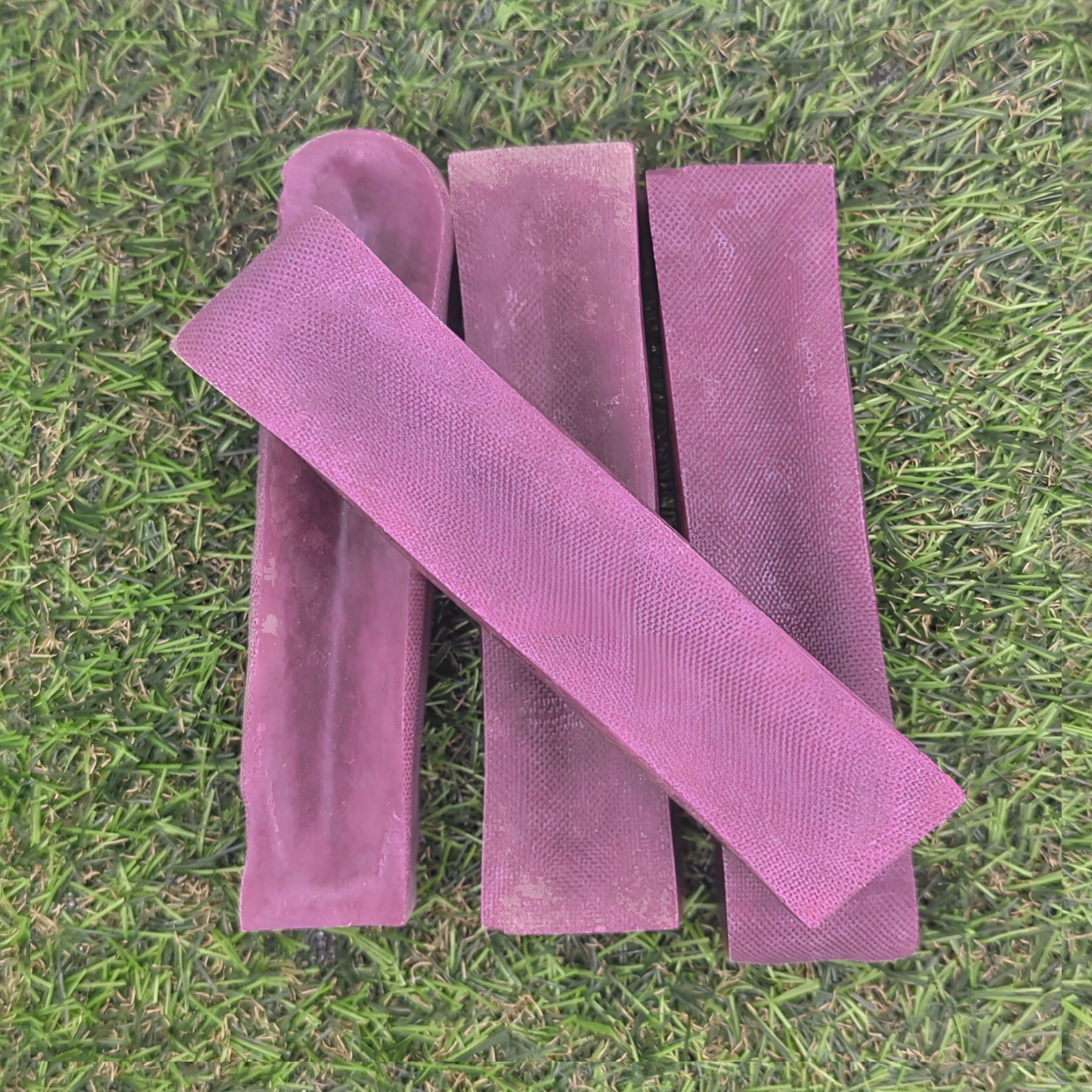 Blueberry Yak Chew Large (L)